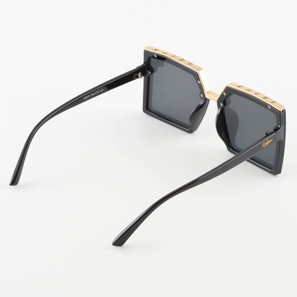 Karen Ochelari de soare