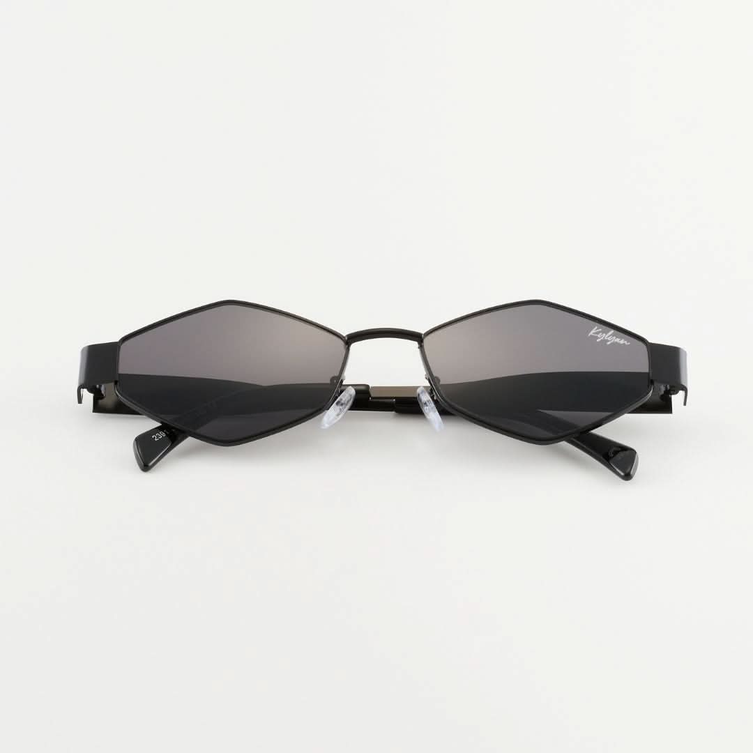 Salina Black Sunglasses